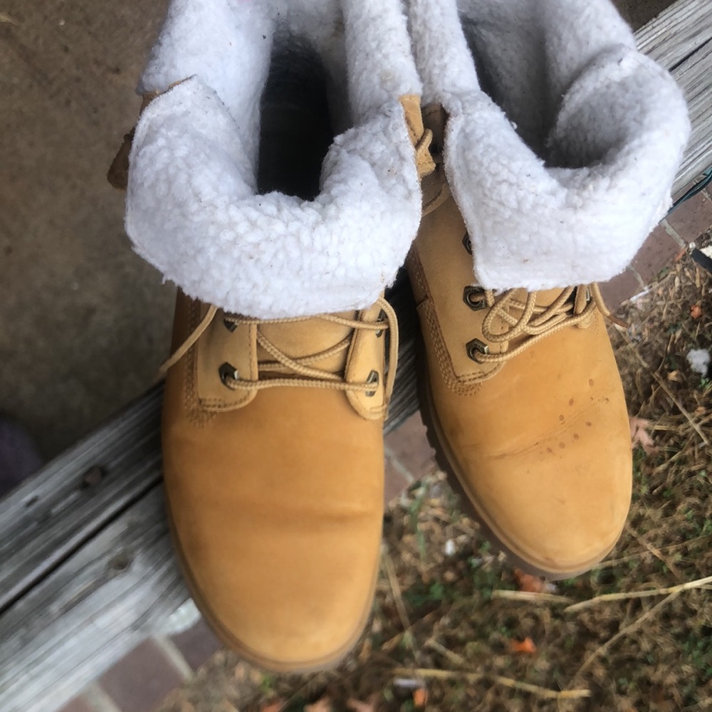 Timberlands - Picture 2 of 7